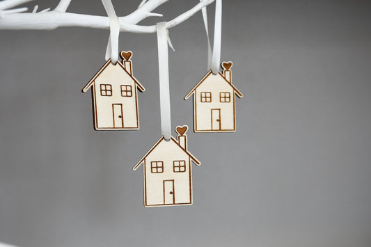 Set of 3 House Baubles - Scandi Decor, New Home Gift, Hanging Decoration, Scandi Christmas, Wooden Christmas 2022 Decoration, Wooden Houses